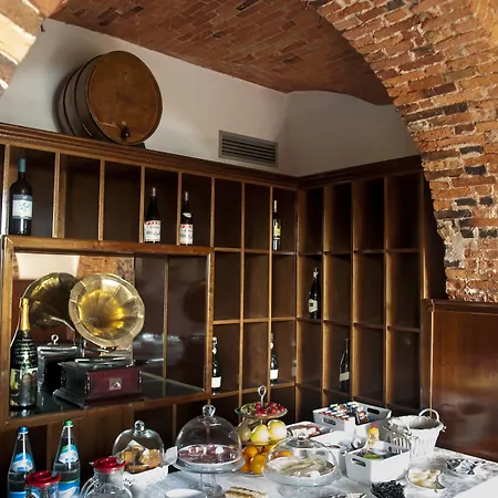 Szálloda Relais Casali Della Cisterna