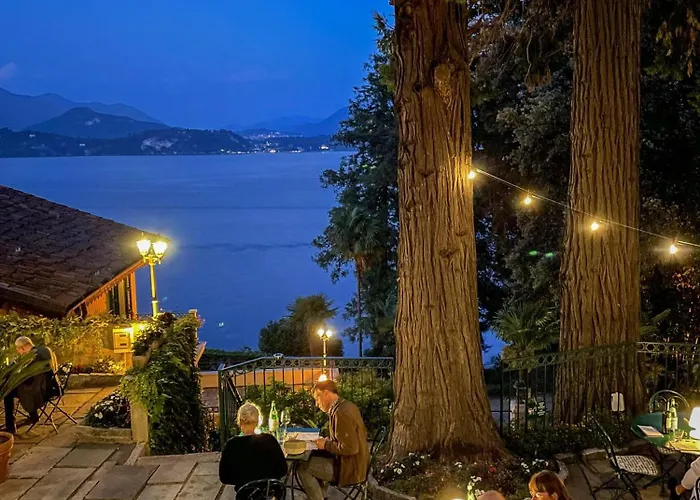 Relais Casali Della Cisterna Отель 3*