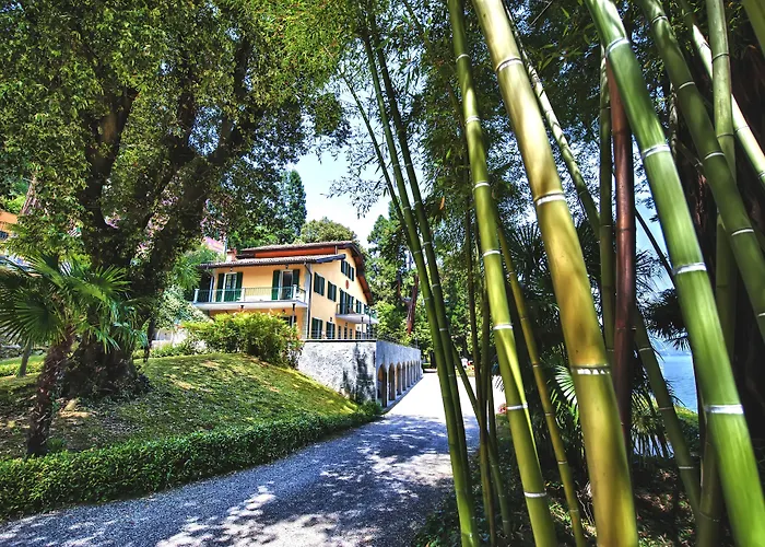 Relais Casali Della Cisterna Отель