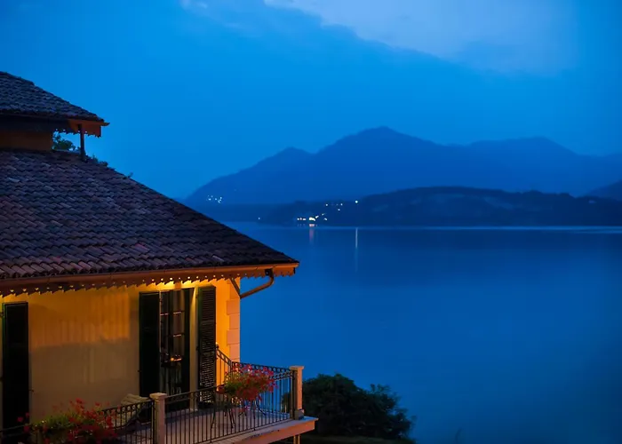 Relais Casali Della Cisterna Отель